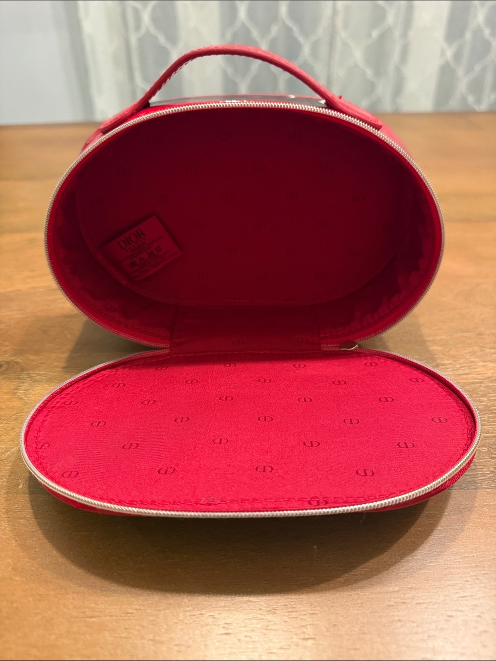 Dior Glossy Red Patent Toiletry Case - Picture 3 of 3